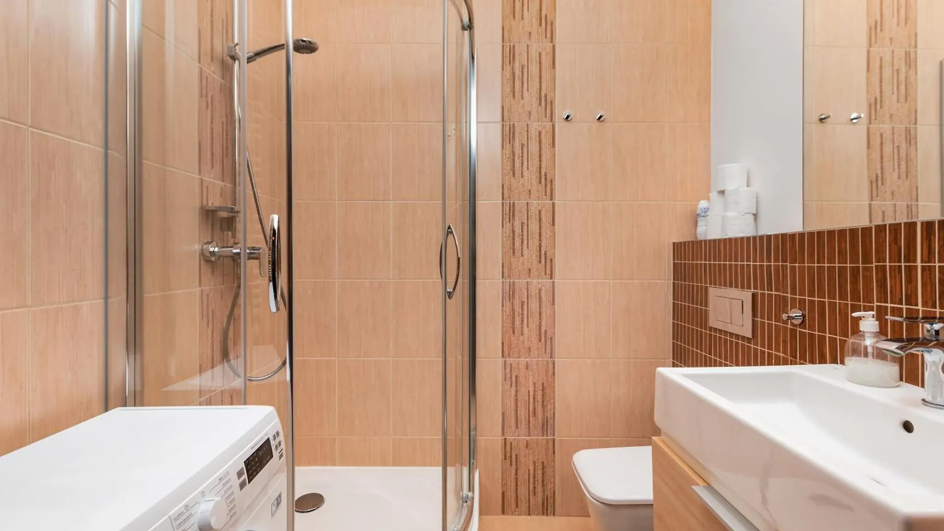 Apartment Marszalkowska 24/26 By Homeprime Warsaw